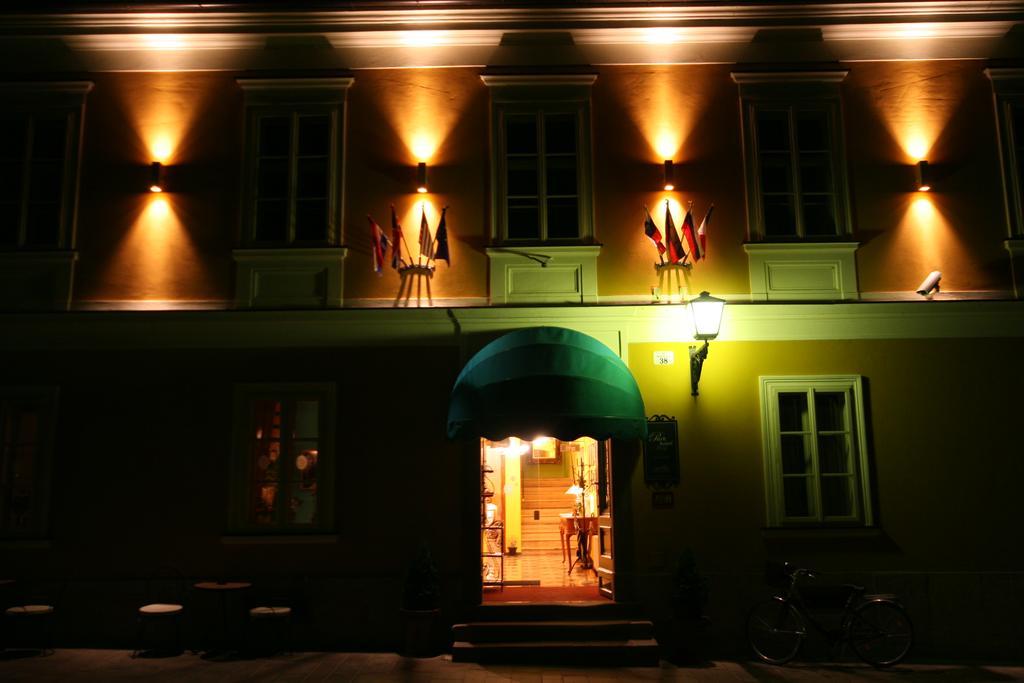 Hotel Park Птуй Экстерьер фото