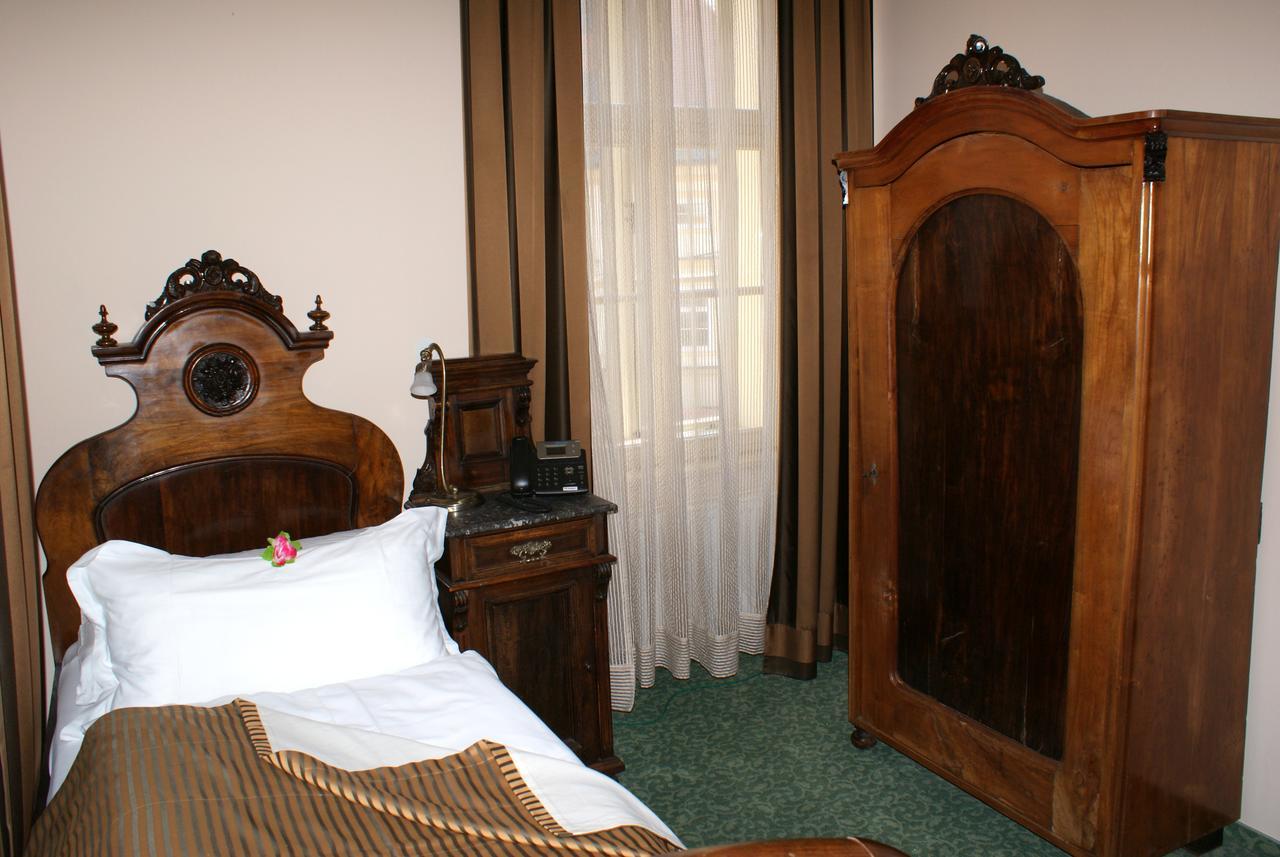 Hotel Park Птуй Экстерьер фото
